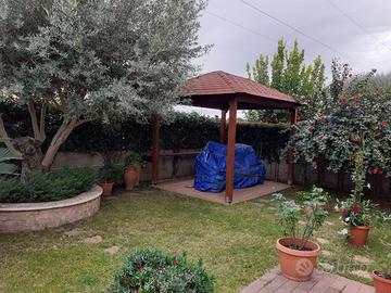 Villa quadrifamiliare, Montepaone Lido