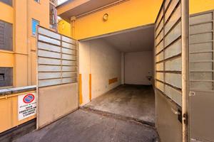 Box / Garage di 13 m² a Torino