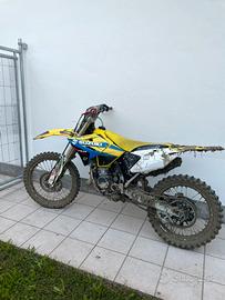 Suzuki rm 125