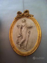 Bassorilievo ovale - due grandezze