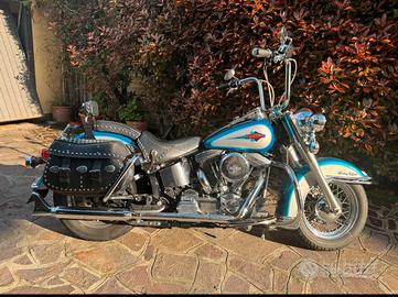 HARLEY DAVIDSON FLSTC SOFTAIL HERITAGE