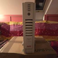 UPS APC RS Back 1000
