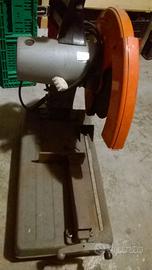 Materiale per edilizia e rete da giardinaggio