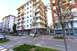 4 LOCALI A COSSATO