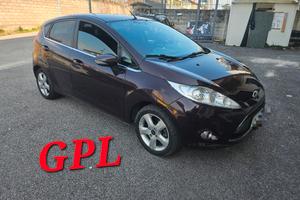 FORD FIESTA 1.4 GPL Neopatentati 