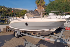Idea 58 Wa con Suzuki Df 40