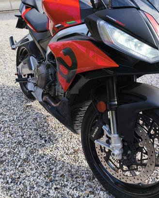 Aprilia tuono 