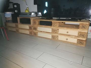 Mobile cassettiera con pallet