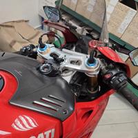 Ducati Panigale V4 v 4 s