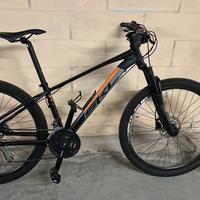 Mtb 27,5 usata pochissimo