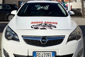 Opel Astra 2.0 Diesel Cosmo 160 Cv