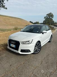 Audi A1 Sportback 1.4 TDI Admired S LINE NEOPATATI