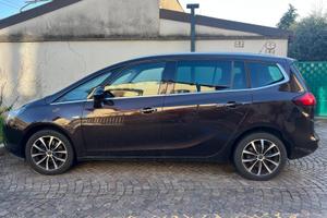 Opel zafira tourer 150Cv benzina metano