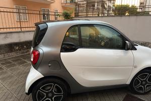 Smart four two 453 71 cv