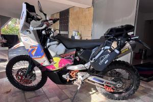 Ktm 690 Rally replica
