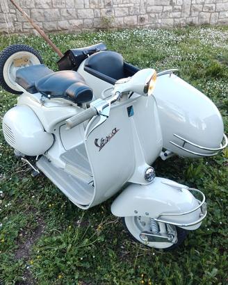 vespa struzzo Sidecar 
