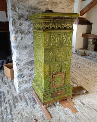 Stufa “Ceramiche Savio” di Castellamonte