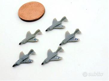 NUMERO 5 AEREI McDonnell Douglas F-4J PHANTOM II 1