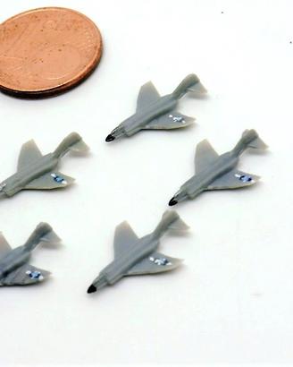 NUMERO 5 AEREI McDonnell Douglas F-4J PHANTOM II 1