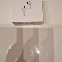Cuffie Apple AirPods 4 nuove