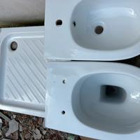Piano doccia, water e bidet nuovi