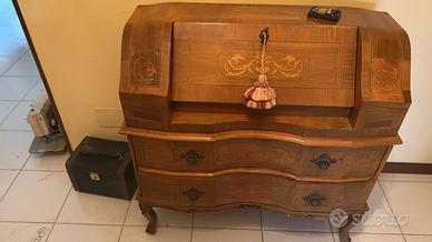 Mobiletto Maggiolino epoca