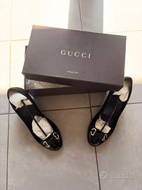 Décolleté Gucci nere con zeppa-pelle lucida
