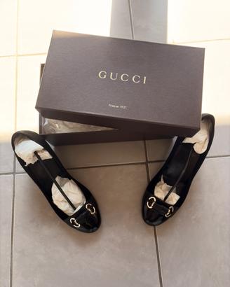 Décolleté Gucci nere con zeppa-pelle lucida