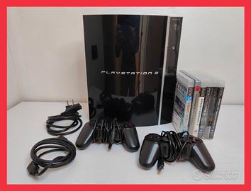 PlayStation 3 con 2 Joystick e 5 Giochi