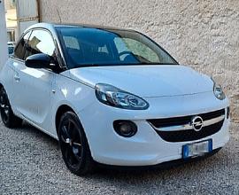 Opel Adam 1.2 70 CV Glam