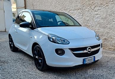 Opel Adam 1.2 70 CV Glam