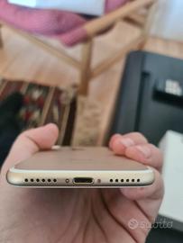 iPhone 7 oro batteria nuova e scatola original