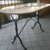 Tavolino con piano in marmo