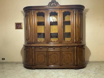 Credenza da salotto in legno stile classico