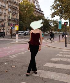 Corsetto elegante in velluto bordeaux con basca -S