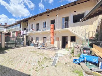CASA SEMINDIPENDENTE A ALPIGNANO