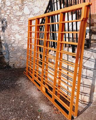 Cancello in ferro pieno