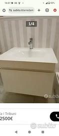 Mobile bagno sospeso