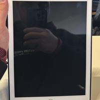 Ipad bianco sesta generazione Wi-Fi