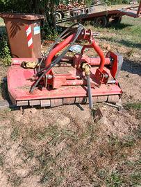 Attrezzature agricolatrincia dragone pesante