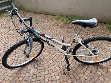 Bicicletta da ragazzo Rush 2600