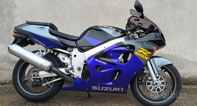 Suzuki gsx-r 600 srad