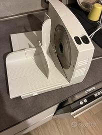 Affettatrice pieghevole