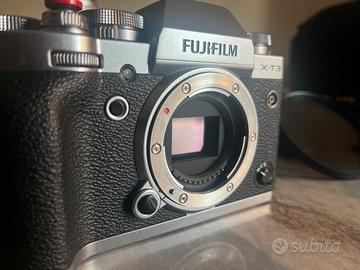 KIT FUJI X-T3 + OTTICHE CANON (FF READY) + ACC.