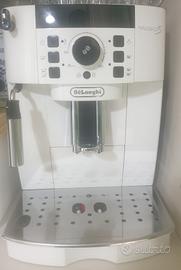 Macchina espresso Magnifica S DēLonghi.