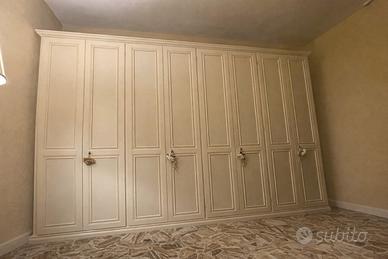 Armadio classico color avorio