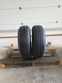 2 gomme Powertrac 175 65 15, 4 stagioni.