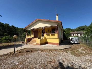 Villa di 145 m² con 5 locali a Badia Polesine