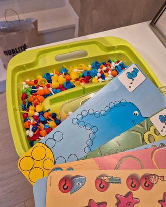 Quercetti 2 giochi con chiodini come nuovi