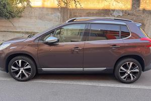 Peugeot 2008 1.6 bluehdi Black Matt s&s 100cv